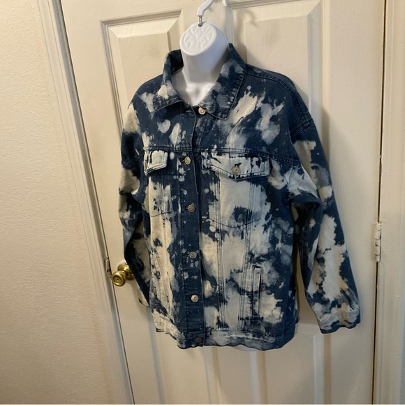 Peach Love California Jackets & Blazers - Peach Love California Blue and White Tie-Dye Jean Jacket